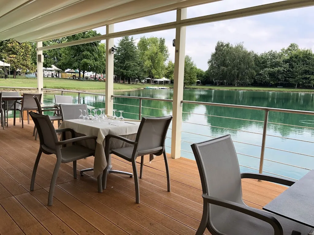 Lago La Sirenetta restaurant in Savigliano