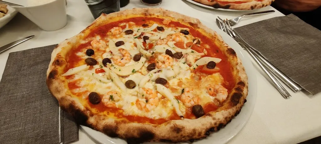 Ristorante Pizzeria Mediterraneo_Savigliano_slider_image_2