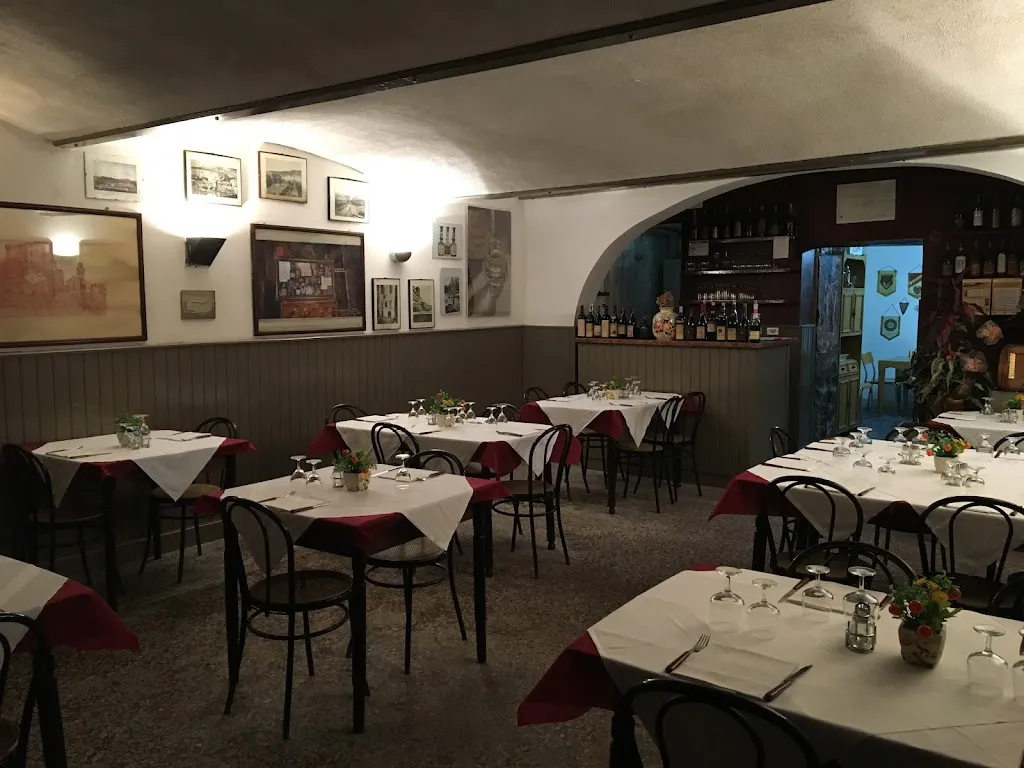 Hostaria 3 Scalini restaurant in Serravalle Scrivia