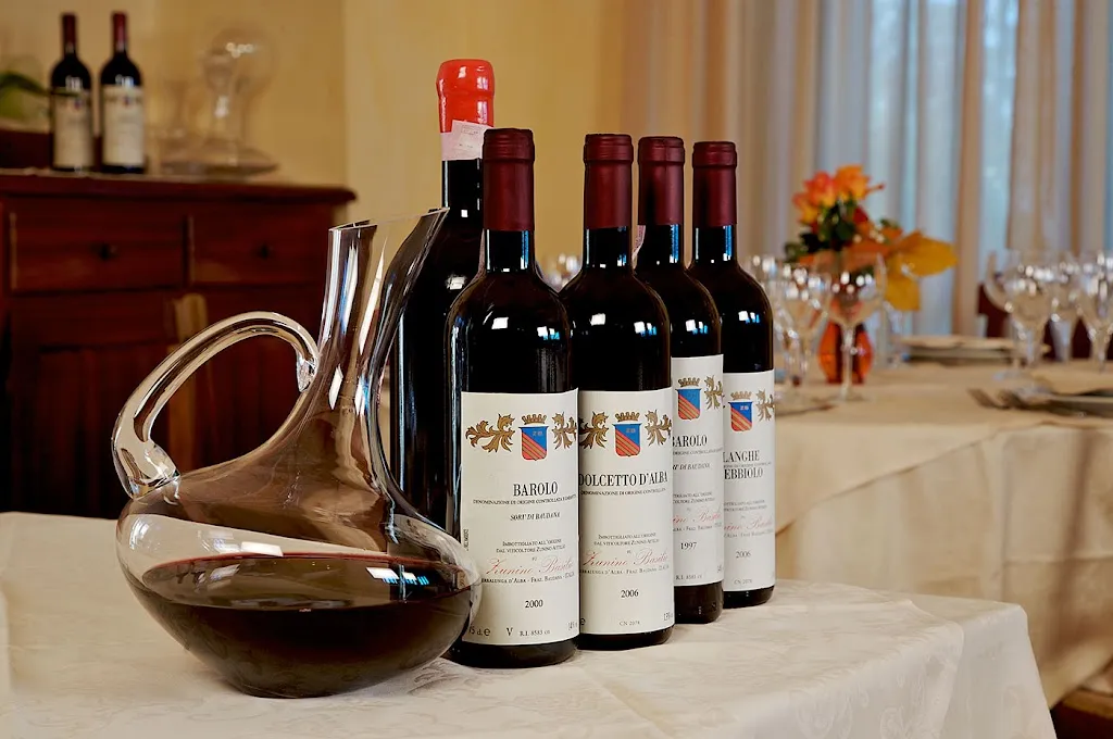 Albergo - Ristorante Trattoria del Castello_Serralunga d'Alba_slider_image_2