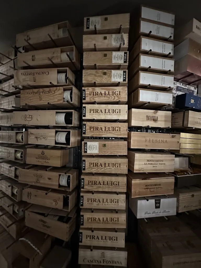 Johnny Cataneo_Antico Podere Tota Virginia_Serralunga d'Alba_review