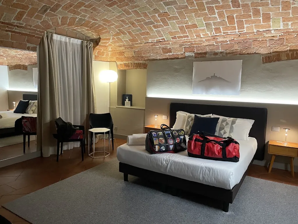 Antico Podere Tota Virginia_Serralunga d'Alba_slider_image_2