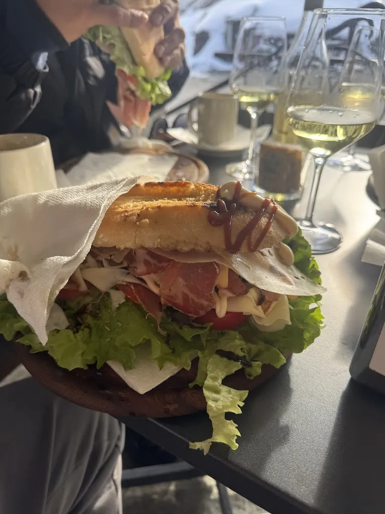 Omid Sarreshtehdarzadeh_Il Caminetto_Sestriere_review