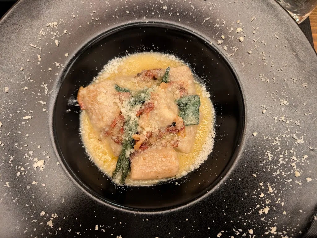 Andrea Perdoncin_Le Cafè Crème_Sestriere_review