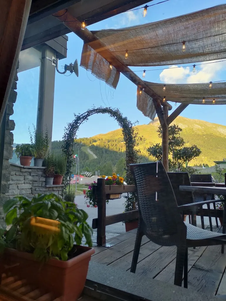 Le Cafè Crème restaurant in Sestriere
