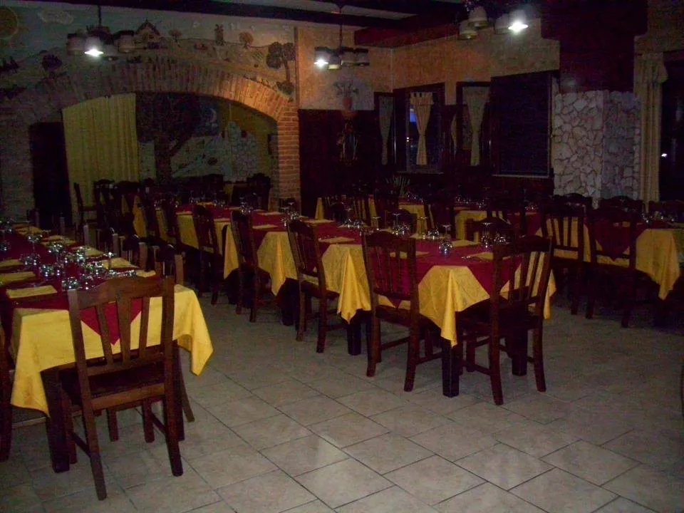 Ristorante Leandro's restaurant in Serre