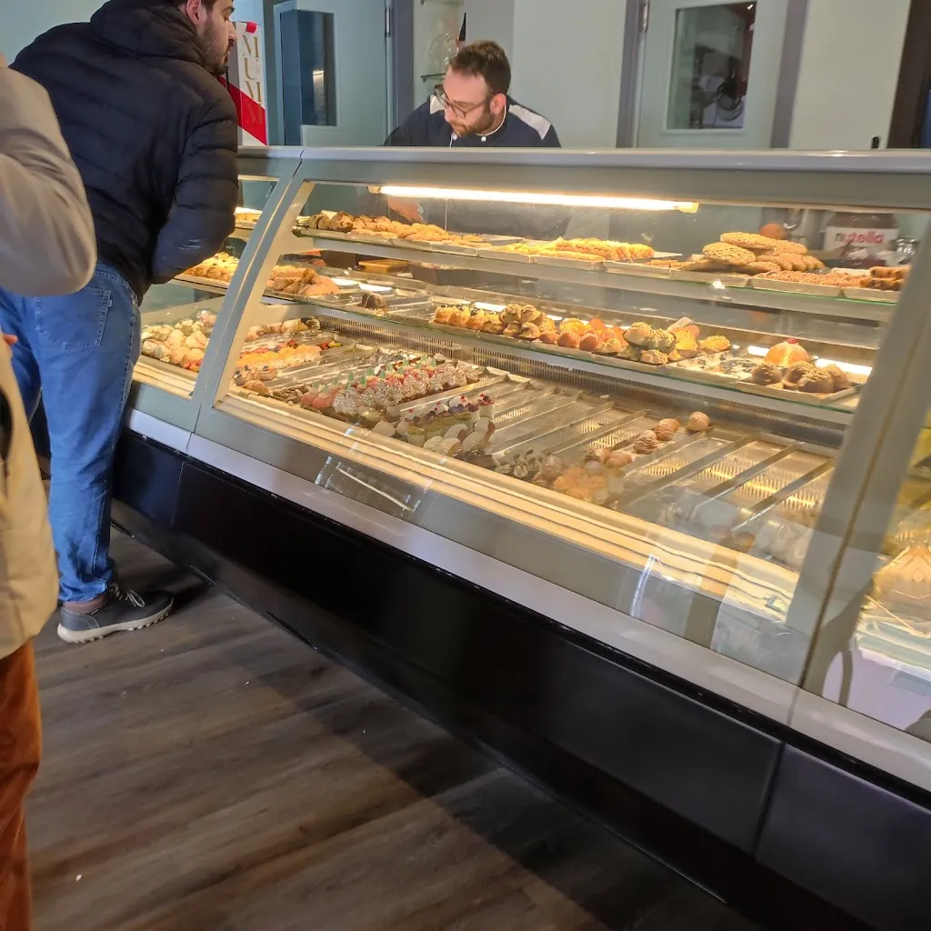 Renzo Calò _Dilá restaurant sweet bar_Corato_review