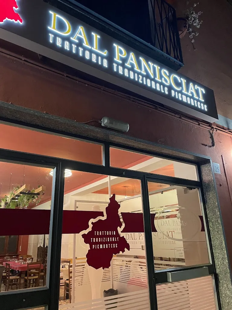 Dal Panisciat restaurant in Sillavengo