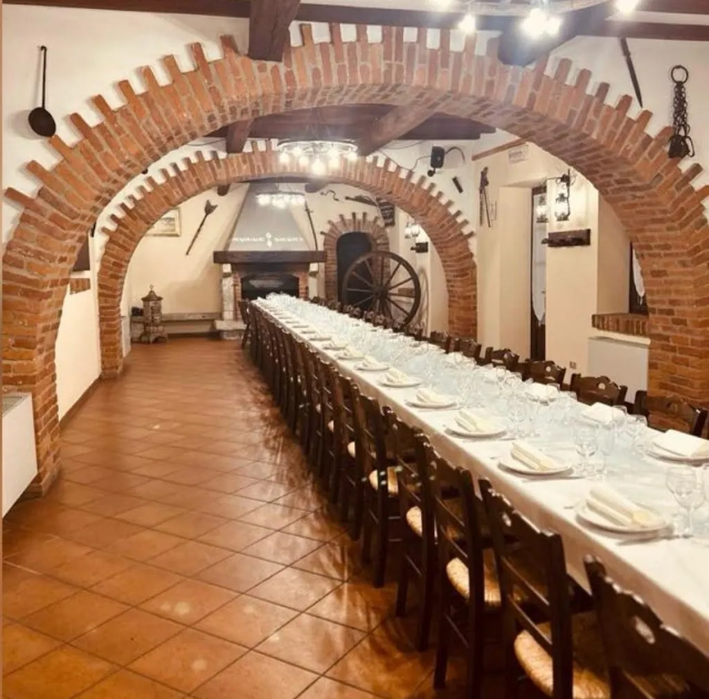 Agriturismo La Fattoria restaurant in Sillavengo