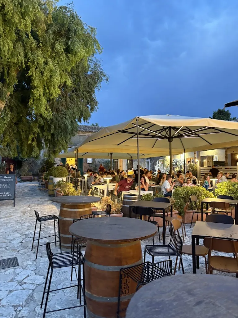 Ristorante Bar Nettuno restaurant in Scopello