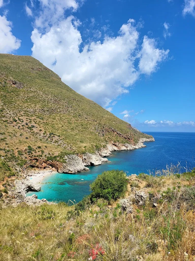 Loladín Masterpowah Lammer_Pensione Tranchina_Scopello_review