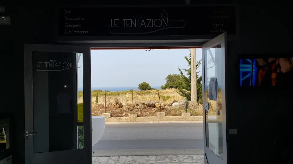 Bar Le Tentazioni restaurant in Scopello