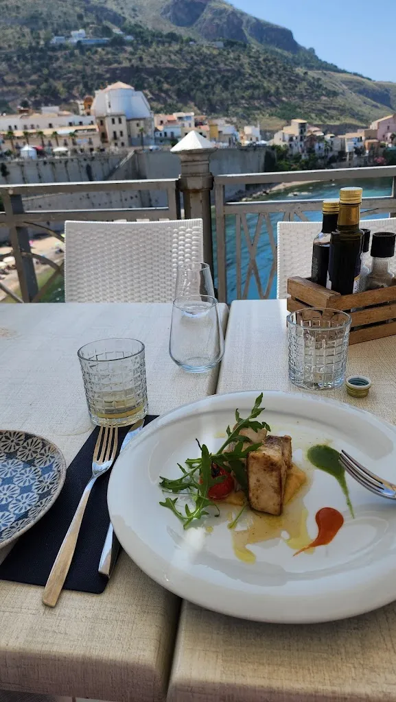 Kevin P_Silos Ristorante Pizzeria Wine Bar_Scopello_review