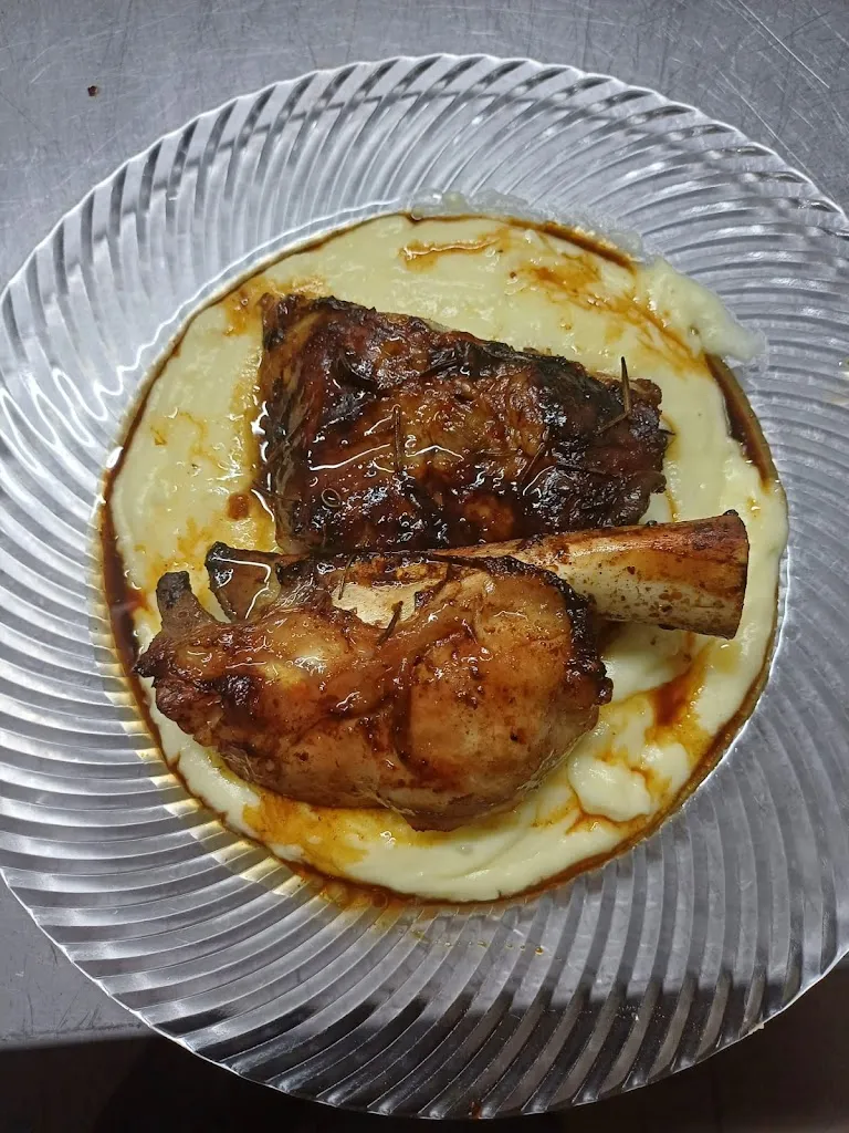 TantoVale Osteria, Pizzeria_Somano_slider_image_2