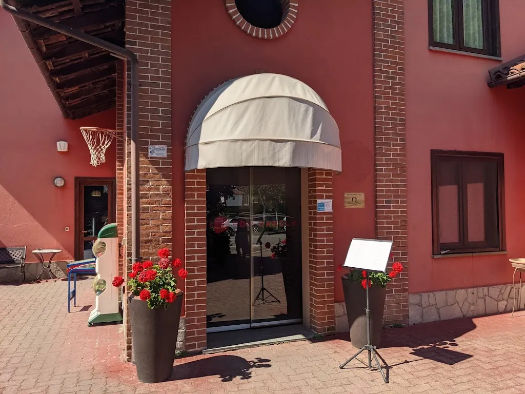 Fiordifragola Ristorante Pizzeria restaurant in Sommariva Perno