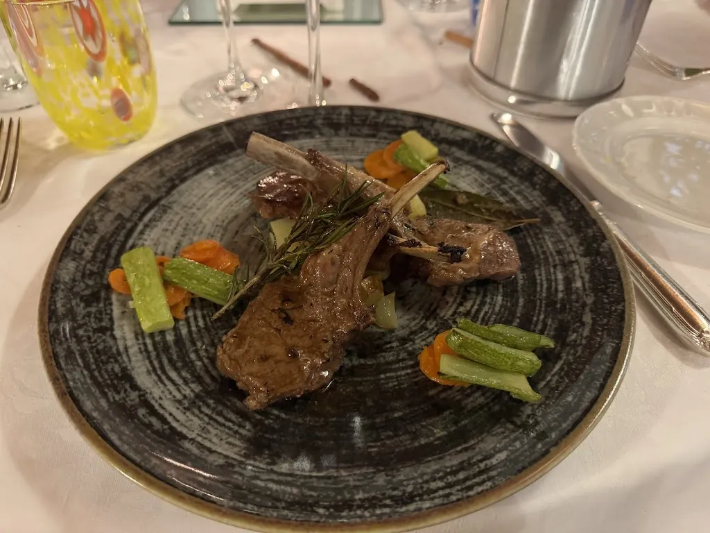Oakley Wariner_Ristorante La Rocca di Magnino Ernesto_Sparone_review