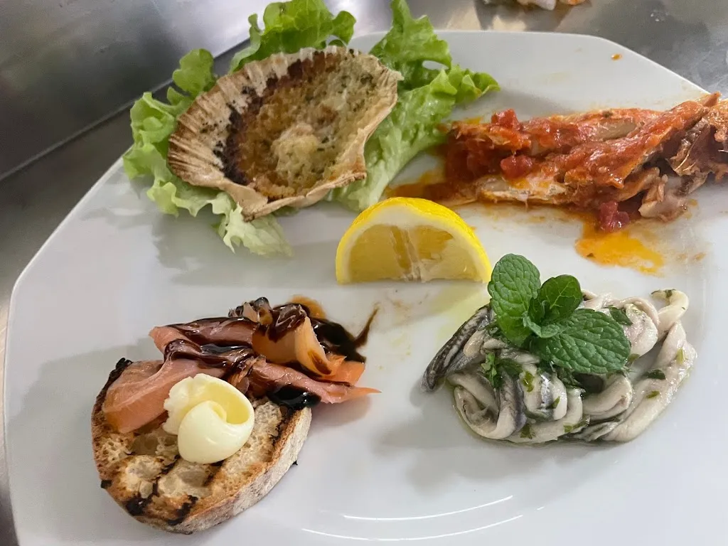 Pizzeria Ristorante Pesce Spada_Sommariva del Bosco_slider_image_2