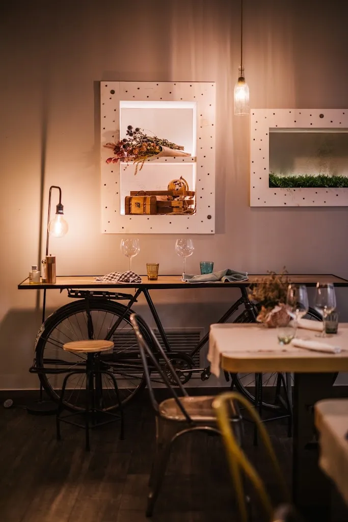 Osteria Mercato restaurant in Stresa