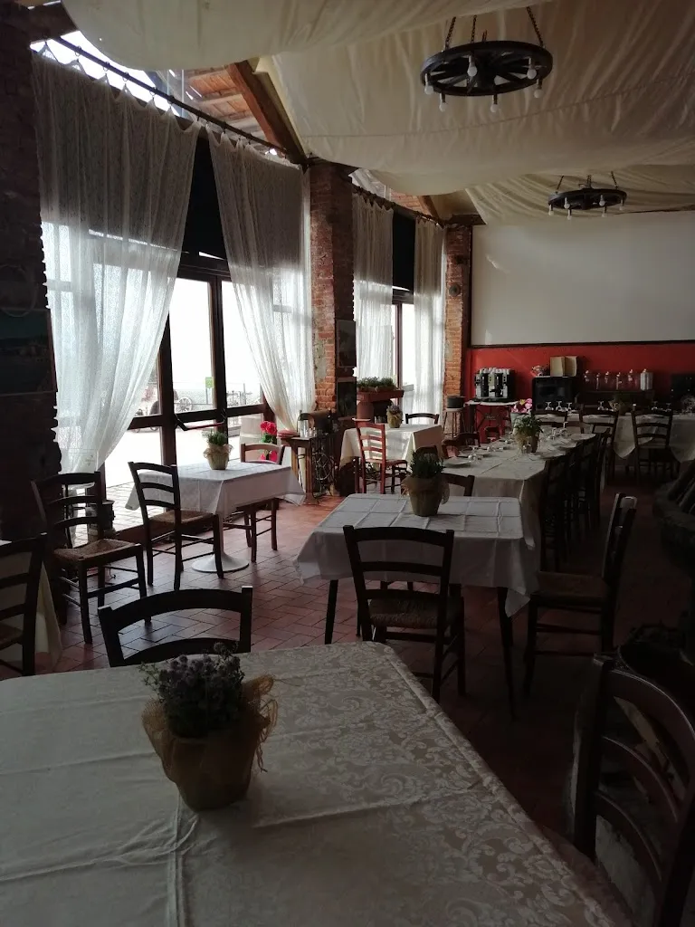 AZIENDA AGRITURISTICA IL CAMPASSO restaurant in Strevi