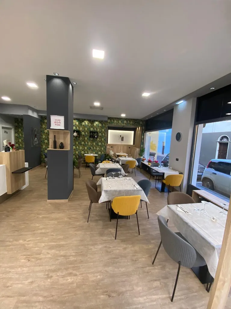 Gastronomia Gusto restaurant in Strambino