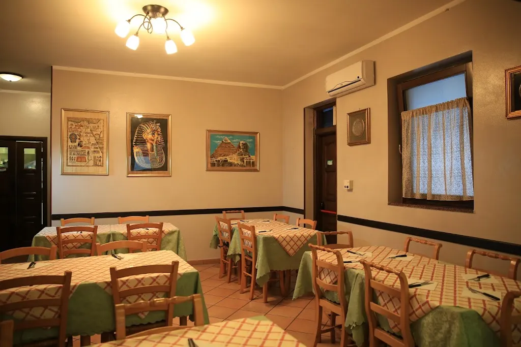 Ristorante Pizzeria Vittoria_Strambino_slider_image_1