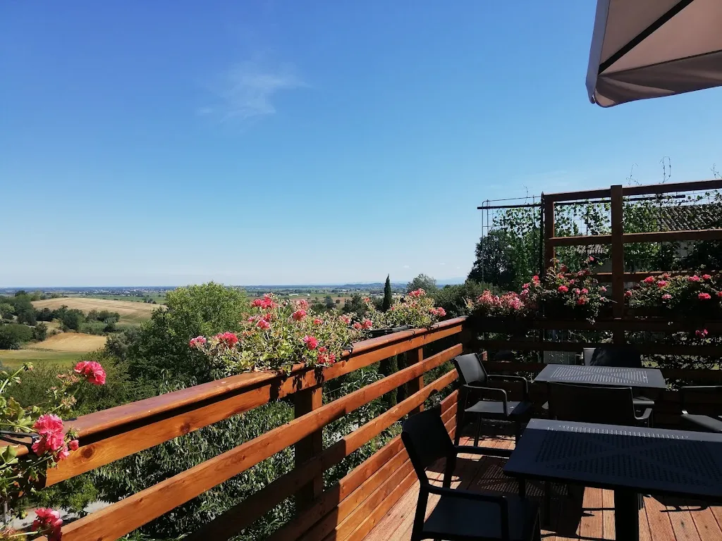 Al Cortile Gastronomia restaurant in Terruggia