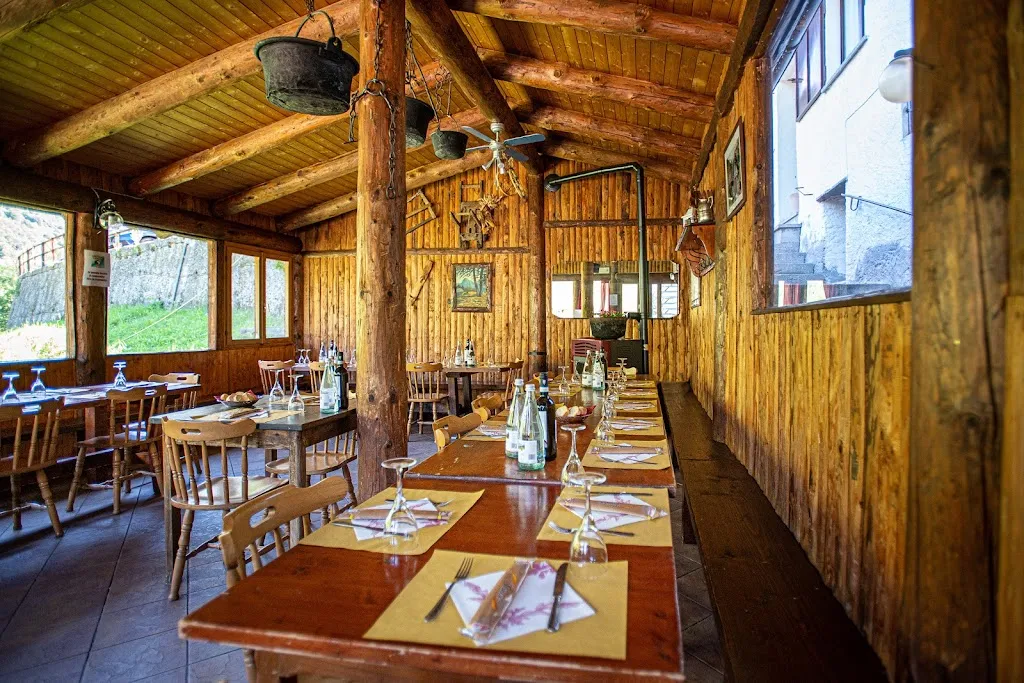 Rifugio Del Moro restaurant in Toceno