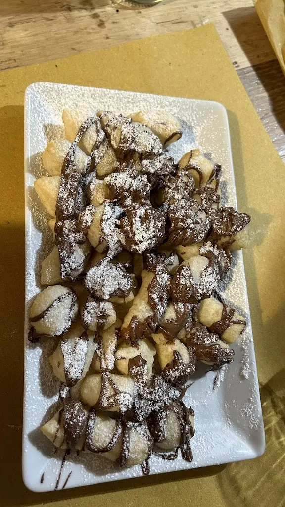 Batool El Harakeh_Pizzeria Scialapopolo_Torrazza Piemonte_review