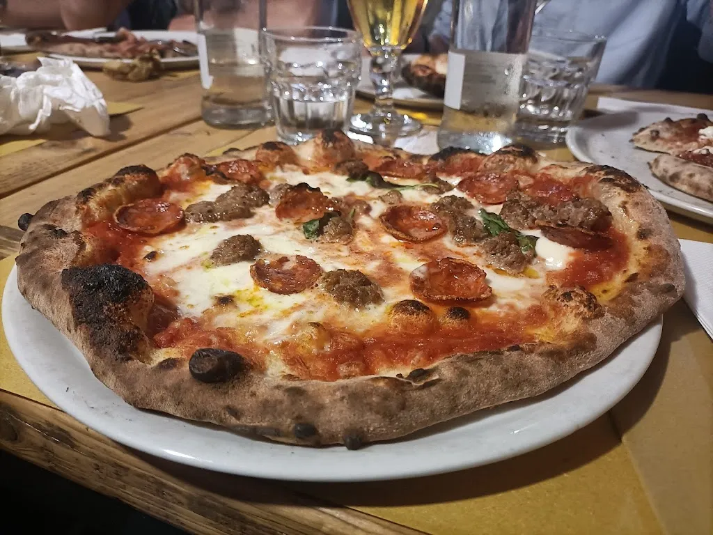 Pizzeria Scialapopolo_Torrazza Piemonte_slider_image_3