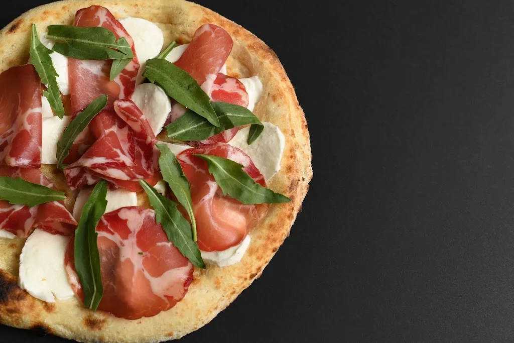 Le Coq_Corato_slider_image_2