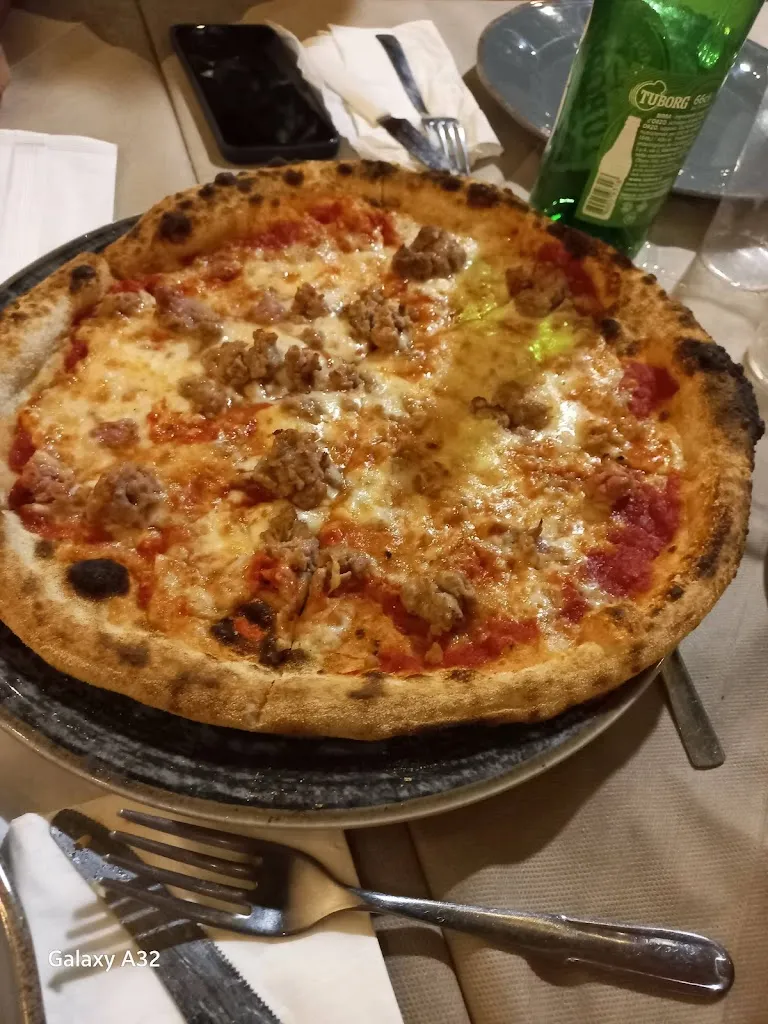 Le Coq_Corato_slider_image_3