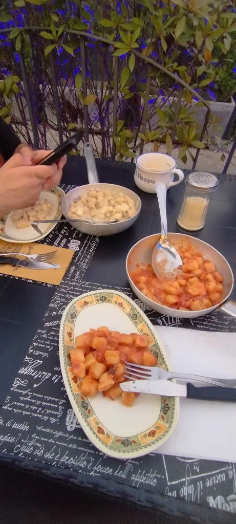 Laura Mejía H_Ristorante Il Bisogno Gnoccheria_Tetti Neirotti_recensione