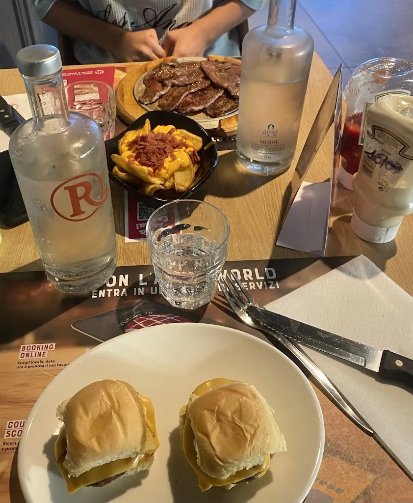 Giulia vargiu_Roadhouse Restaurant Rivoli_Tetti Neirotti_review