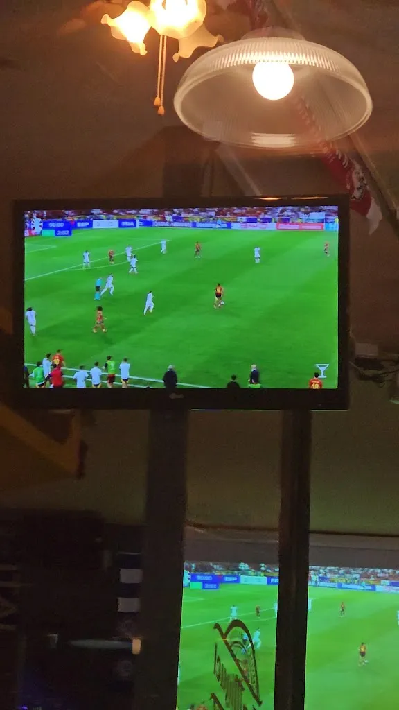 CLANCYS RIVOLI RESTAURANT PIZZA & BEERS_Tetti Neirotti_slider_image_2