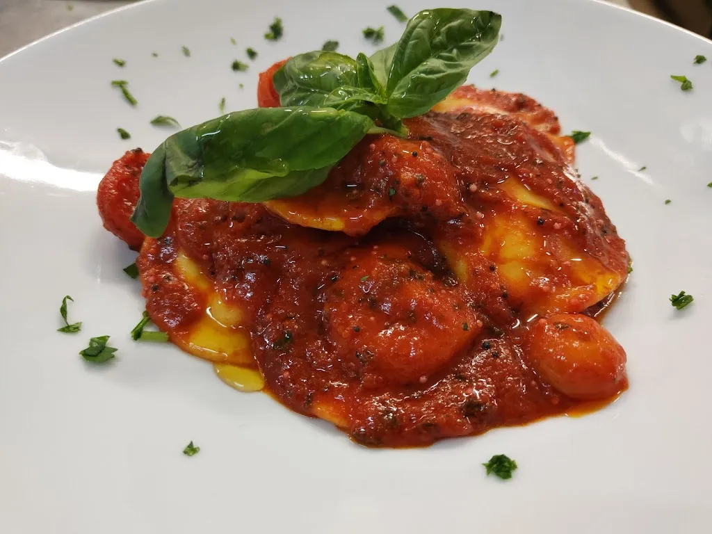 Ristorante El Born Family & Friends_Tetti Neirotti_slider_image_3