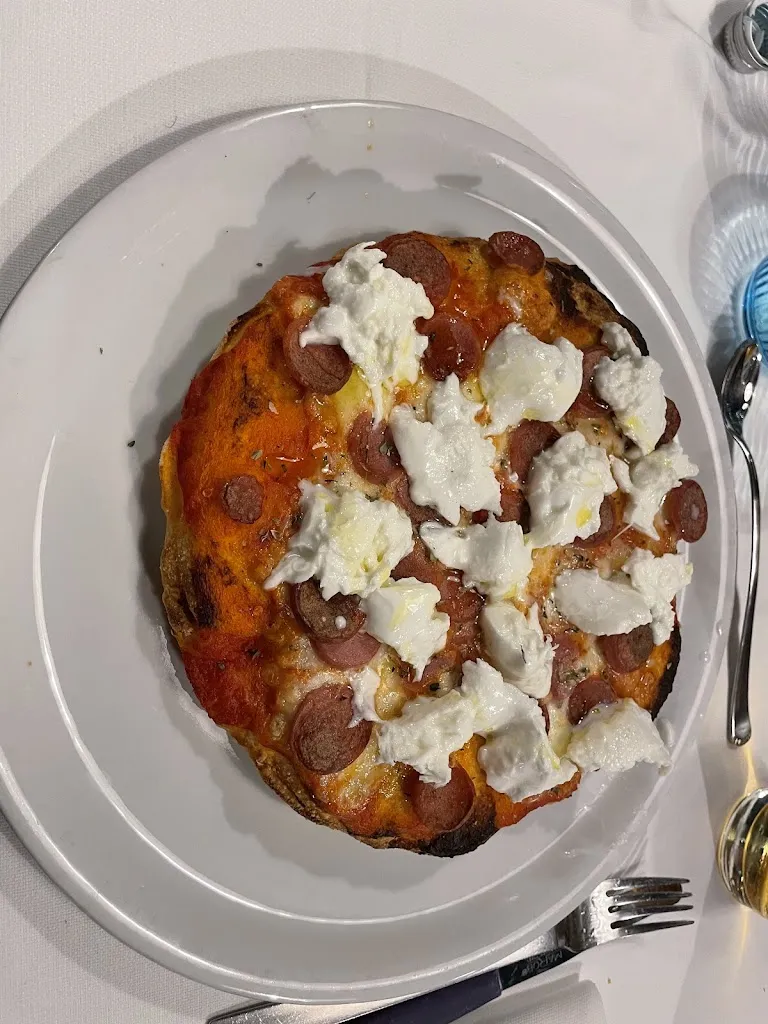 francesco bennardo_Ai Tetti Blu_Tetti Neirotti_review