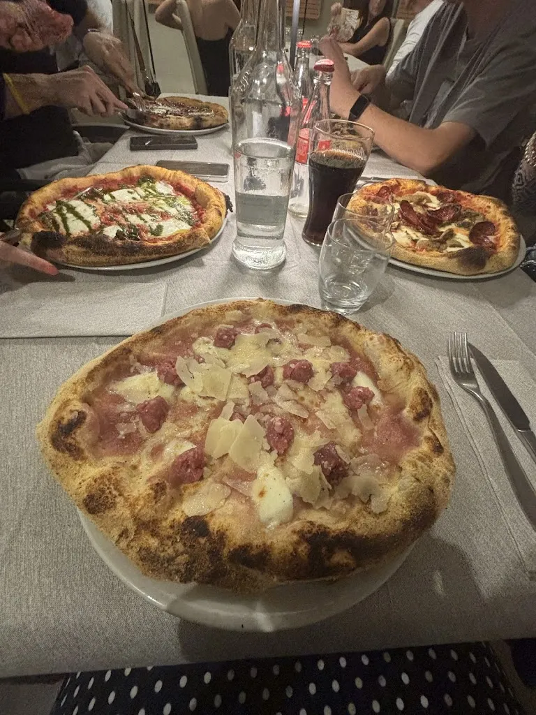 Claudia Grassino_ALEXANDER RIVOLI *****_Tetti Neirotti_review