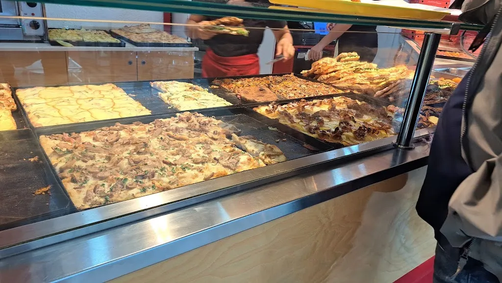 MAMMA PIZZA_Torresina_slider_image_3