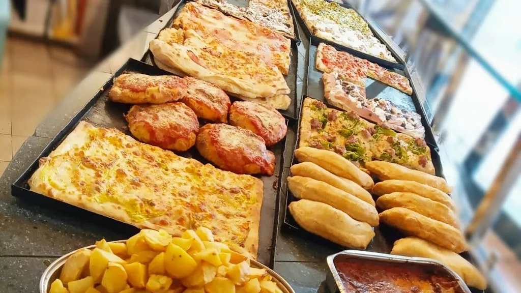 Pizza105 restaurant in Torresina