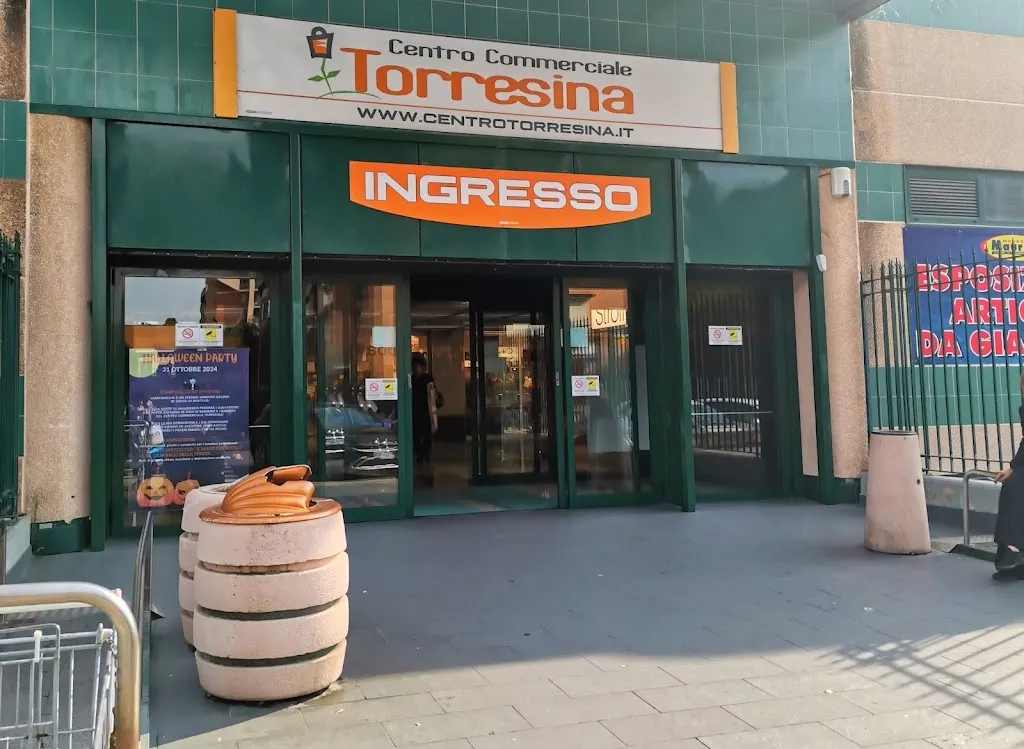 Torresina - Centro Commerciale restaurant in Torresina