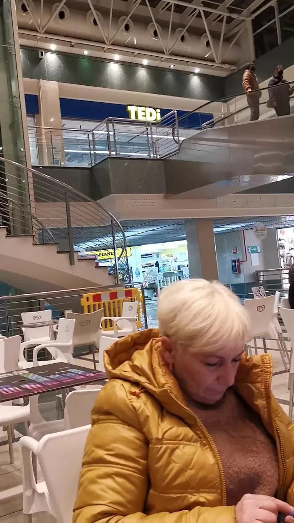 Torresina - Centro Commerciale_Torresina_slider_image_2