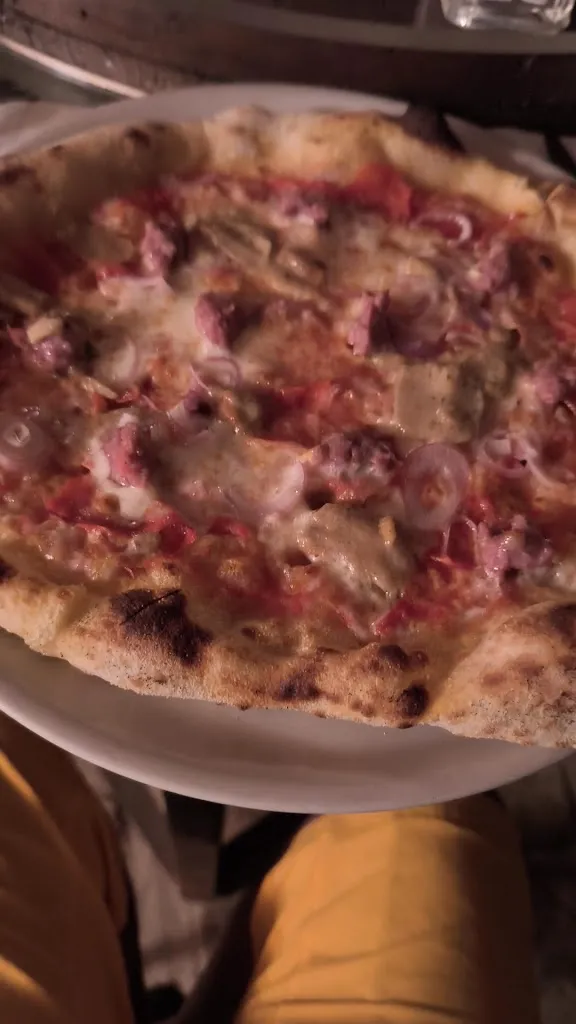 L'Alfiere Ristorante Pizzeria_Trisobbio_slider_image_2