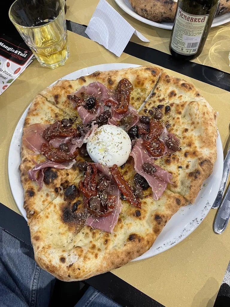 Martina_Mangia & Taci_Trino_review