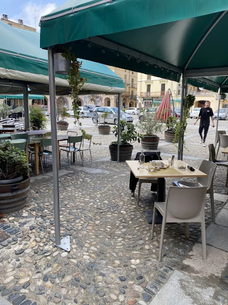 La Perla di Trino restaurant in Trino