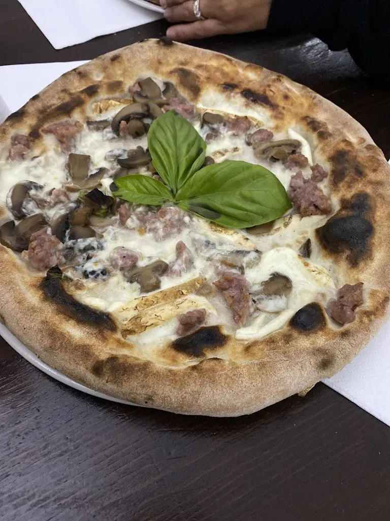 Alessandro Tonello_La Bottega della Pizza_Tronzano Vercellese_review