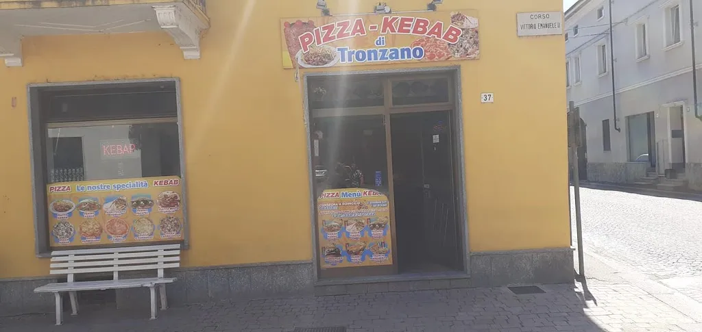 Pizza - Kebab Di Tronzano restaurant in Tronzano Vercellese