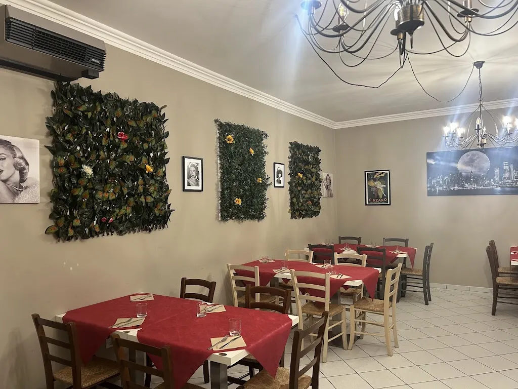 Il BISTRO’ DELLA KUCINERIA restaurant in Trofarello