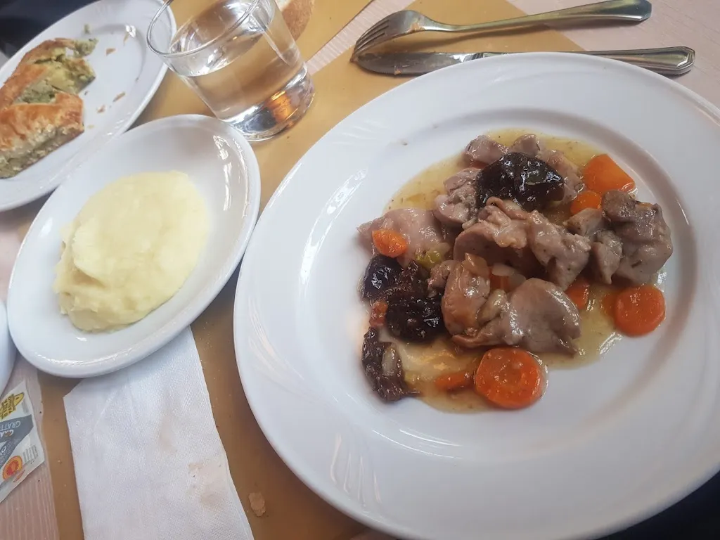 Franco Letizia_Ristorante Pizzeria Bar del CH4 Sporting Club_Trofarello_review