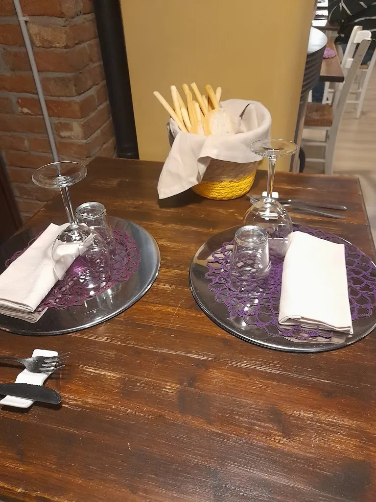 Elena Figliolia_Trattoria Il Gelso_Valfenera_review