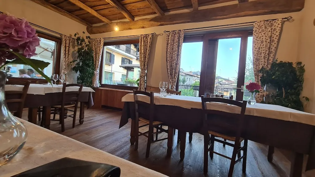 Locanda del Castello_Valgrana_slider_image_1